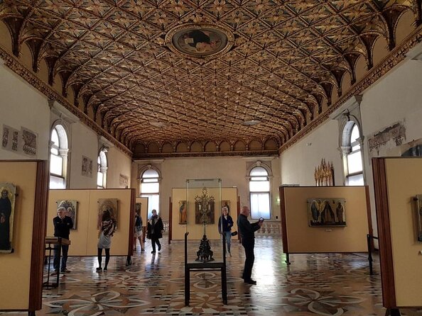 3 Hours Private Original Venice Photo Walk - Quick hits before you meet your guide