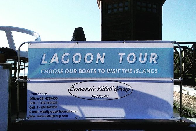 Afternoon Lagoon Tour Murano, Burano, and Torcello - Murano glassblowing: what you’re really seeing (and how to shop without getting rushed)