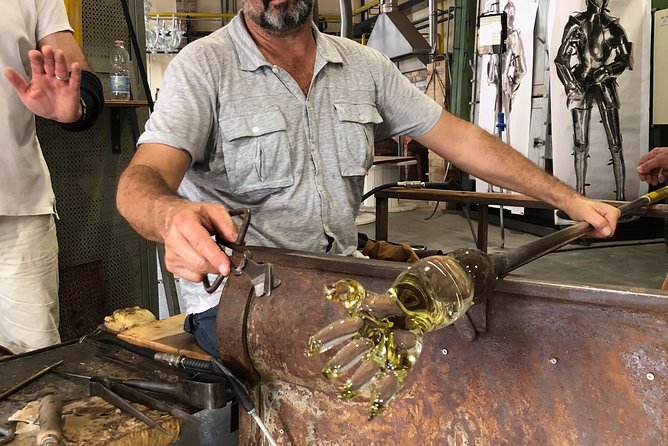 Authentic Murano Glass Tour - San Marco to Murano by boat: the easy logistics