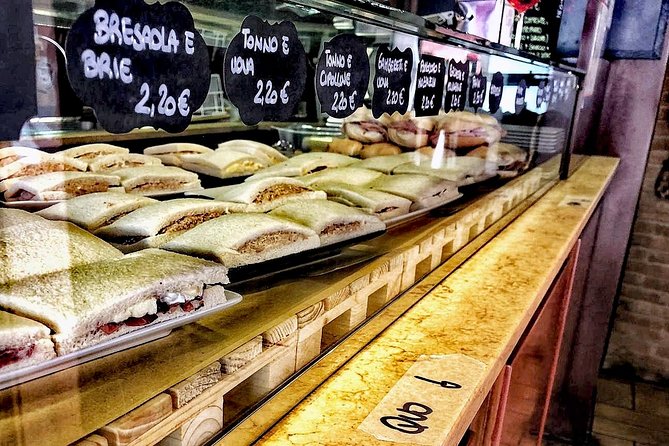 Brunetti's Venice: A Culinary Journey Through Leon's Mysteries - Where this tour fits best (and where it might not)