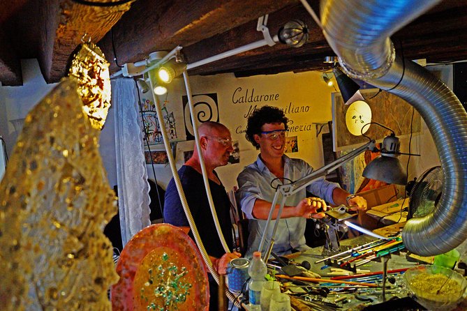 Create your Glass Artwork: Private Lesson with Local Artisan in Venice - Studio Shopping With a Real Lesson in Your Hands