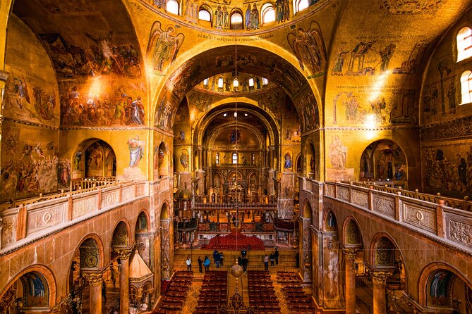 Doge's Palace and St Mark's Basilica Fast-Track Tour in Venice - Audio through the Crown Tours app: download once, thank yourself later