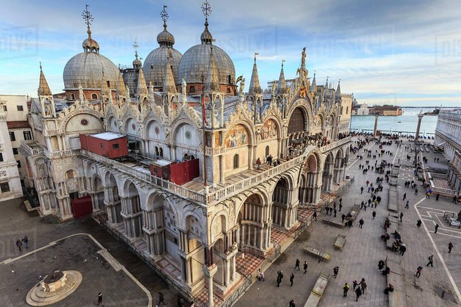 Doge's Palace & St. Mark's Basilica Tour - Piazza San Marco Orientation: The City’s Main Stage Before the Palaces