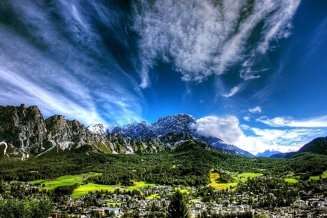Dolomites Day Trip from Venice: Scenic Mountain Escape - The 9-hour rhythm: start time, meeting point, and pacing