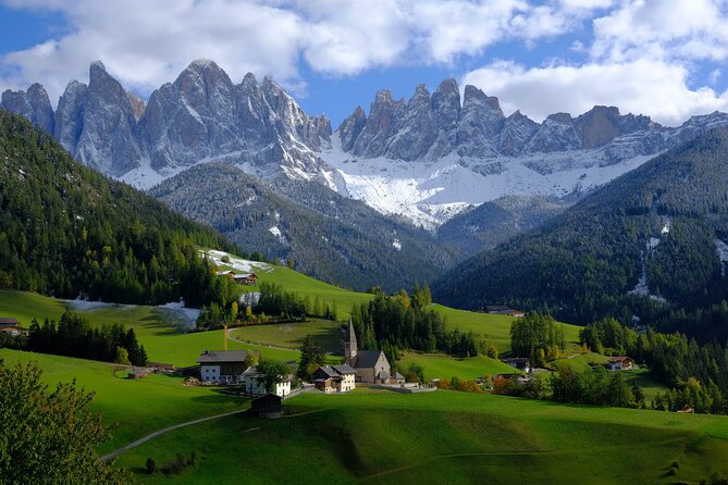 Dolomites Day Trip from Venice: Scenic Mountain Escape - Lago di Misurina: the longest walk and your lunch break