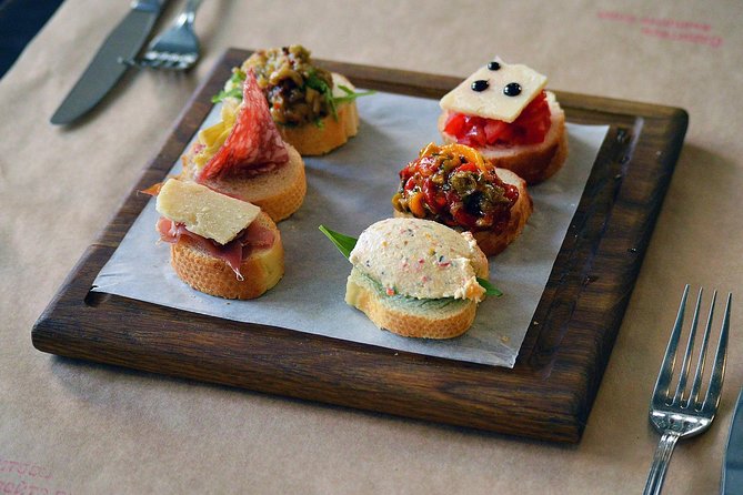 Eat Like a Local: Venice 3-Hour Small-Group Food Tasting Tour - The guides make or break the tour, and names keep popping up