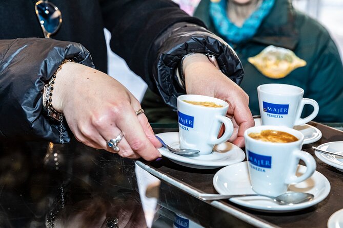 Eating Venice Food & Drinks Tour - Pasticceria Nobile or Bacaro del Gelato: your seasonal sweet finale
