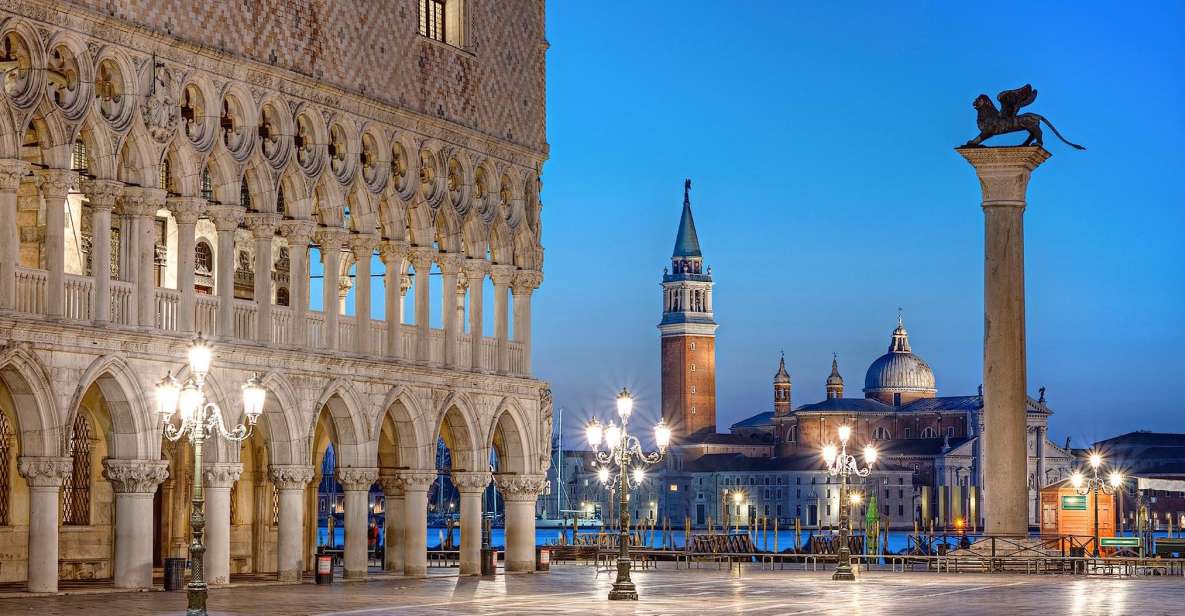 Evening Walking Tour with optional motorboat Ride - Meeting at the Venezia Santa Lucia KFC: simple, but don’t be late