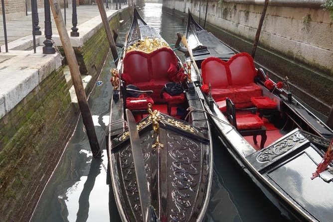 FriendInVenice: Experience the True Venice with a Private Tour - San Marco, Frari, and Rialto: Famous Stops Without the Headache