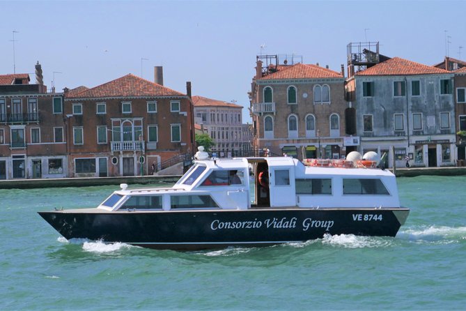 Full-Day Venice Lagoon Tour: Visit Murano, Burano and Torcello - The boat ride reality: comfort, crowding, and the importance of where you stand