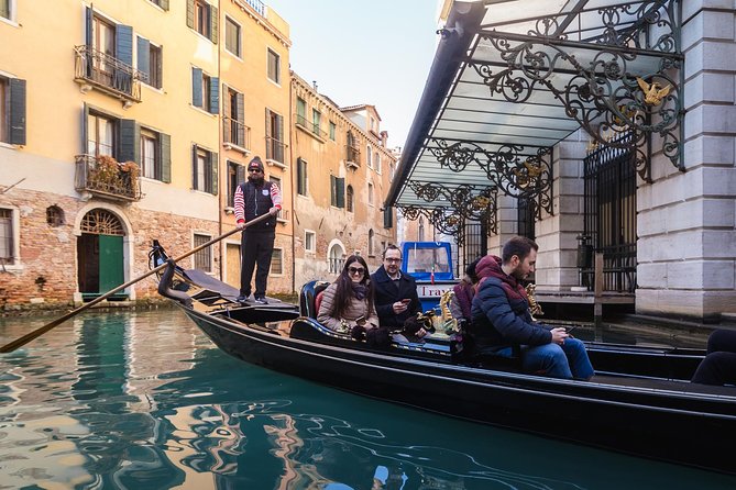 Grand Canal Gondola Experience with Live Commentary™ - The itinerary, stop by stop: Ca’ Giustinian to St Mark’s Square views