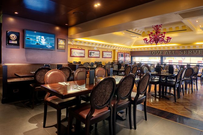 Hard Rock Cafe Venice with Set Lunch or Dinner - Music Inside the Café: Fun Soundtrack or Missed Beat?