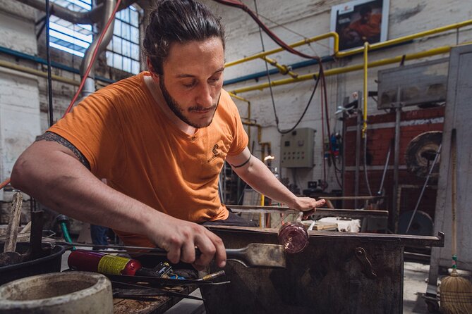 In-depth Guided Tour in a Real Murano Glass Factory - Step-by-Step: What Happens During the Factory Walkthrough
