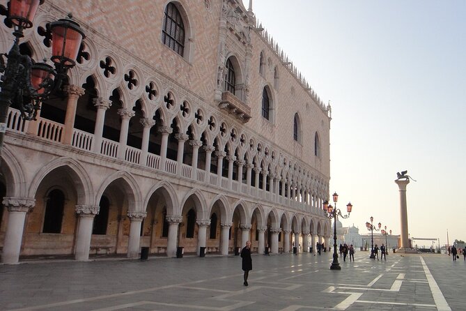Kingly Venice: Doge Palace Ticket, Guided Tour & History Gallery - Inside the Doge’s Palace: power rooms, gold details, and Tiepolo art