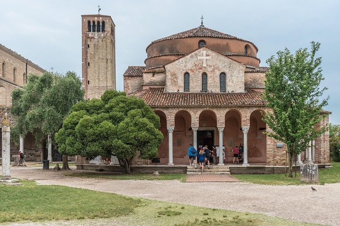 Murano, Burano and Torcello Islands Full-Day Tour - Burano’s colorful island: free time done right