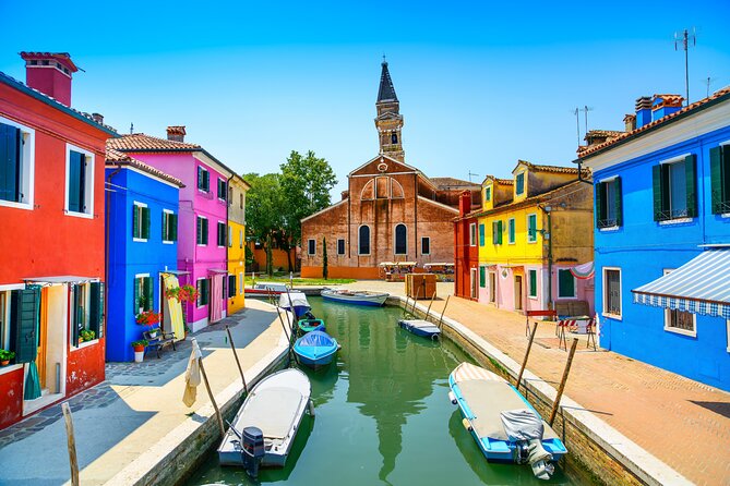 Murano & Burano Islands Guided Small-Group Tour by Private Boat - Burano Lace and Colorful Houses: Craft Meets Postcard