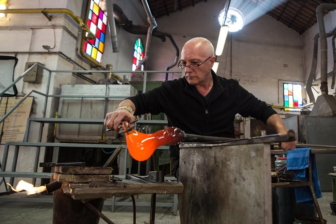 Murano Glass Experience With a Visit to a Burano Lace Island - Why this Murano-and-Burano combo works so well in five hours