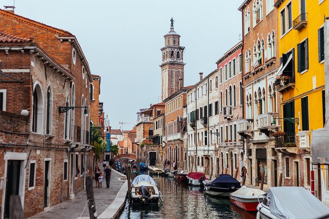 Off the Beaten Track in Venice: Private City Tour - The route beyond the two anchors: let the guide tailor the day