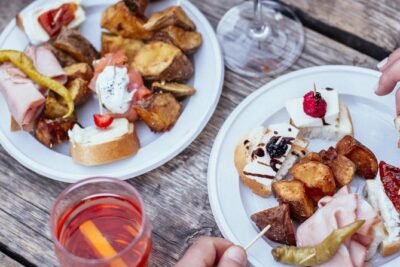 Private Drinks & Bites in Cannaregio Tour - Starting at Campo S.S. Apostoli: Easy to Find, Easy to Go