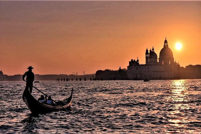 Private Tour: Venice Gondola Ride with Serenade - Who This Private Venice Gondola Is Best For
