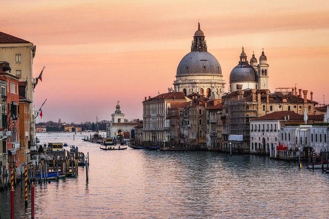 Private Tour: Venice Grand Canal Evening Boat Tour - San Giorgio Maggiore, Il Rendentore, and the lagoon shift