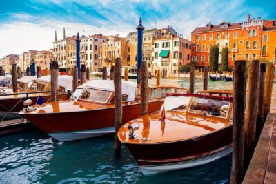 Private Venice 2 hrs Tour: Boat & Walking Tour with food tasting - The boat experience: comfort, covered sections, and the route flow