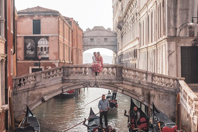 Professional Photographer in Venice, Italy - Optional Gondola Danieli: Worth It for the Right Mood