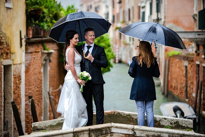 Professional Photoshoot in Venice - Meeting point and contact: the small detail that prevents stress