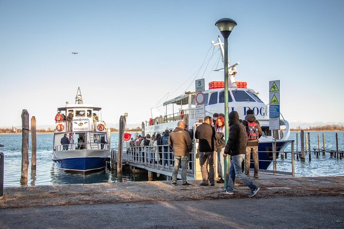 Punta Sabbioni to Venice Round-Trip Boat Ticket - Luggage, dogs, and who this ticket fits best