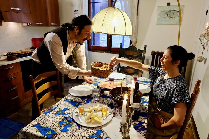 Rialto Market Tour & Private Cooking Class in the Heart of Venice - Mercati di Rialto shopping with a local: where your meal starts