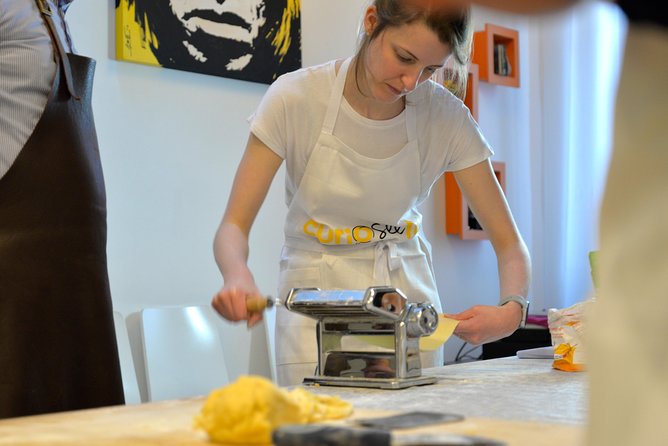 Rialto Market Tour with Hands on Cooking Class, Wine & Tiramisu - Mercati di Rialto: Shopping Like You Mean It