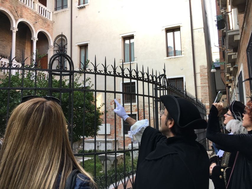 Secrets of Venice Carnival and Life of Casanova Tour - Small cautions for a smooth walk