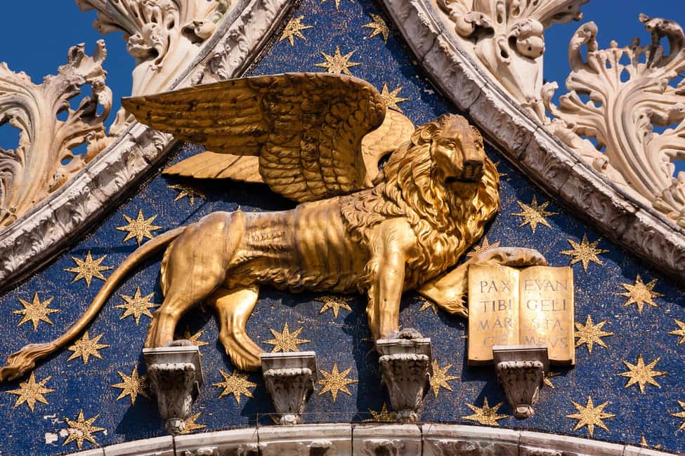 St Mark's Basilica and Doge's Palace Priority Entry Ticket - Guided tour vs audio-only: which setup fits your brain