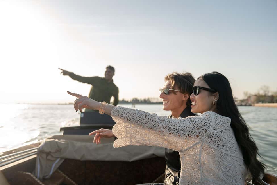 Sunset Serenity Cruise in the Venice Lagoon - Guides Like Khalel and Carl: Stories, Positivity, and Photo Help