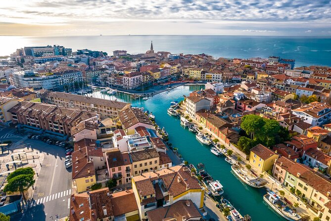 The Essence of Venice in a Stress Free Small group Walking Tour - Stop 1: Campiello dei Squelini and the city’s practical past