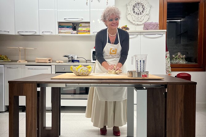 Traditional Home Cooking Experience in Venice - A Venice home kitchen, not a cooking show