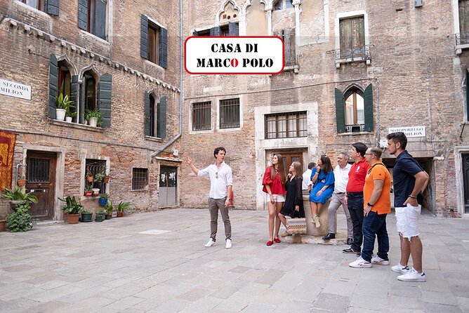 Unusual Venice Walking Tour through Rialto & Gondola Experience - Weather, Wind, and High Tide: When Venice Changes the Plan