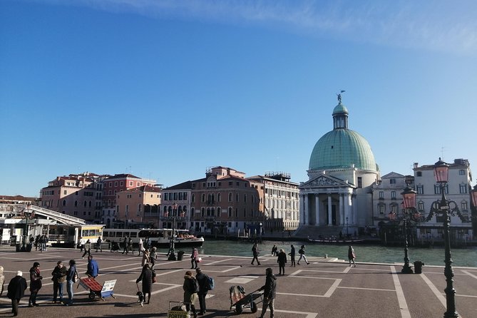 Venetian Cicchetti Street Food and Sightseeing Walking Tour - The fish market reality: when Mercato di Rialto is off the table