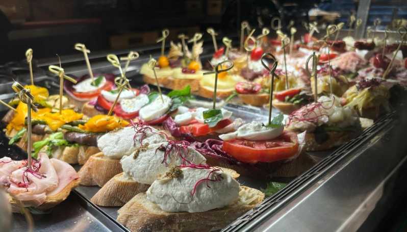 Venice: 10 shades of Cicchetti and Wine - Key takeaways before you book