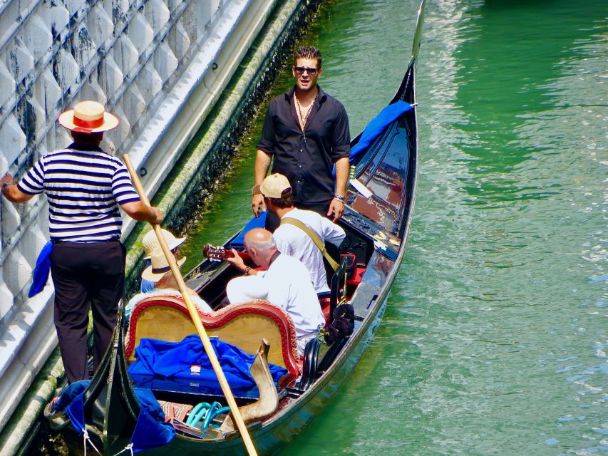 Venice: 30-Minute Gondola Ride on Grand Canal with Serenade - Potential Snags to Know Before You Go