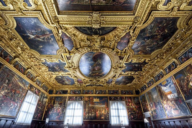 Venice 3,5 hrs tour: Doge's Palace, St Mark's and Hidden Gems - The Walking Pace: How to Stay Comfortable in Venice’s Narrow Lanes