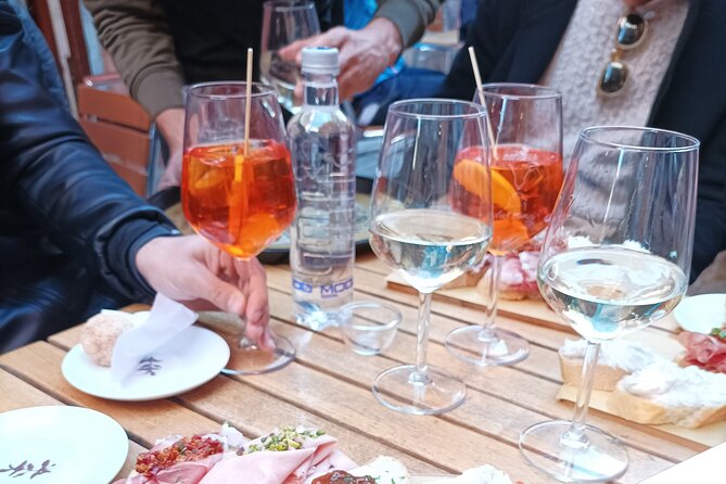 Venice Bacaro Food Tour: Eat and Drink like a Venetian - The one drawback you should be ready for