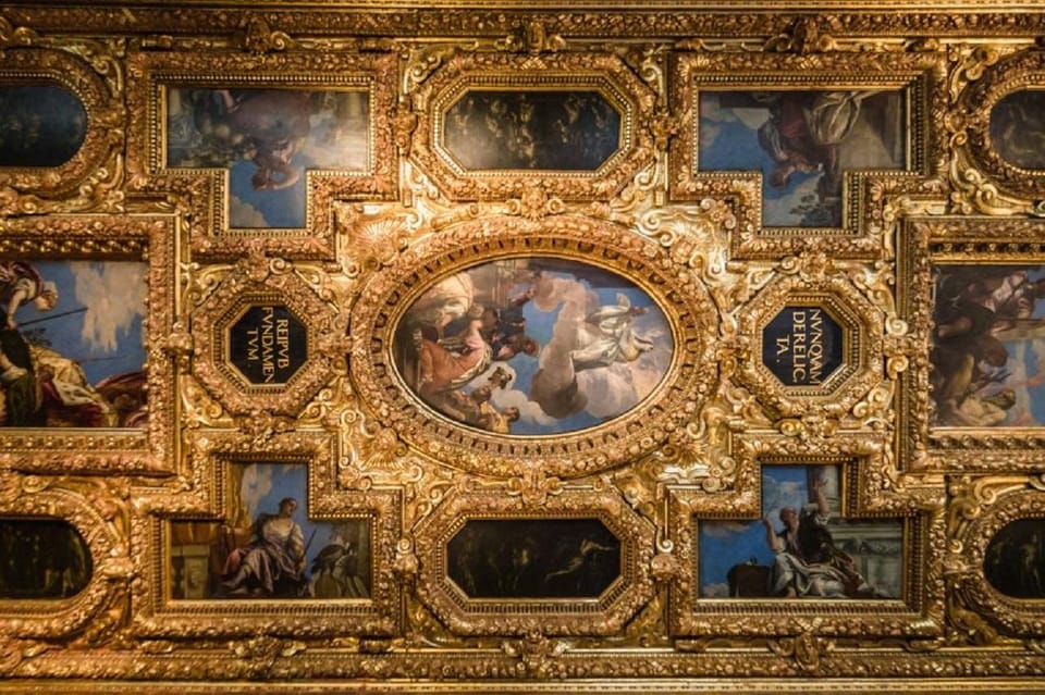 Venice: Basilica and Doge's Palace Priority Ticket and Tour - The 3D/VR intro: useful context before the crowds
