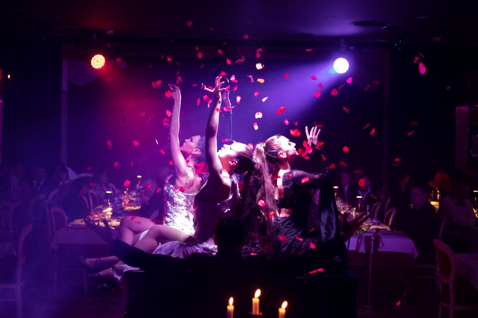 Venice: Cabaret Dinner Show - Cabaret Grand Show: International Acts, Costumes, and Audience Moments