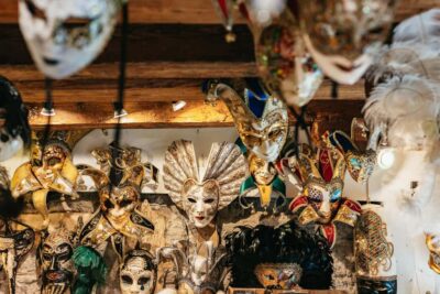 Venice: Carnival Mask Workshop - Finding the workshop near San Marco and the Doge’s Palace area