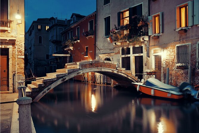 Venice Cicchetti, Spritz and Wine Tour with a Local Guide - Price and value: what $143.61 is really buying