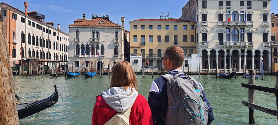 Venice: City Wonders Group Walking Tour with a Local Expert - Churches you can actually slow down for: San Pantalon and Basilica dei Santi Giovanni e Paolo