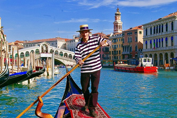 Venice: Classic 30-Minute Gondola Ride Through the Canals - Value for $49.32: Is 30 Minutes Worth It?
