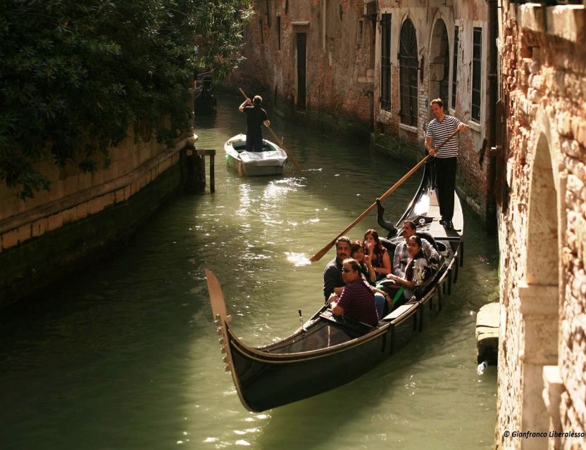 Venice Combo: Gondola, St. Mark’s Basilica Pala d'Oro option - Small but important expectations: what’s not included