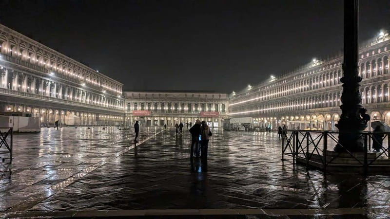 Venice: Crimes, Legends, and Mysteries Sunset Tour - The Neighborhood Turn: Dark Alleys, Political Intrigue, and Unfinished Questions